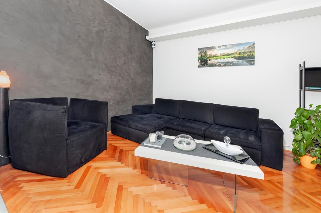 Apartment Cave 罗维尼 外观 照片